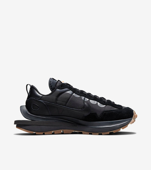 Nike Sacai Vaporwaffle Black Gum (Preorder)
