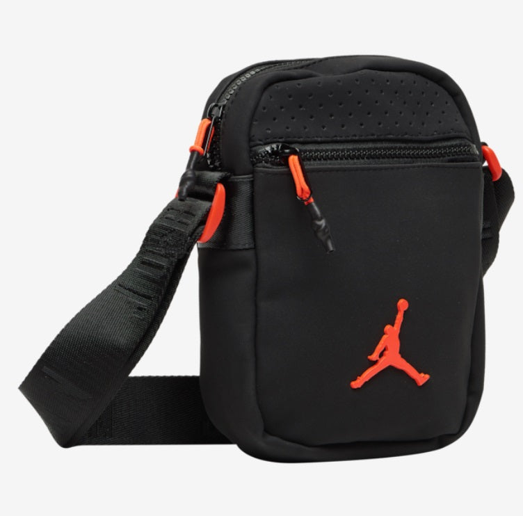 Jordan Air Festival Bag (Black-Red) - DistriSneaks